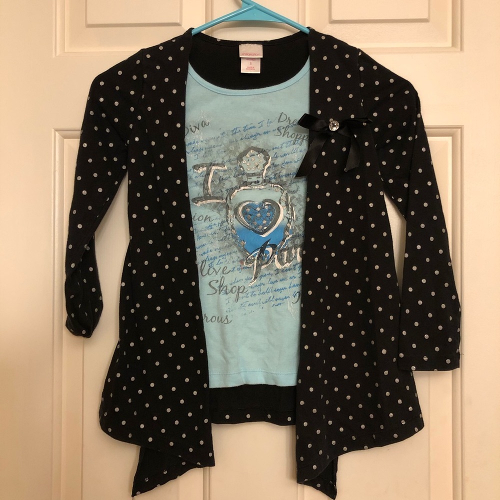 Girl’s fashion top with a bow Size S